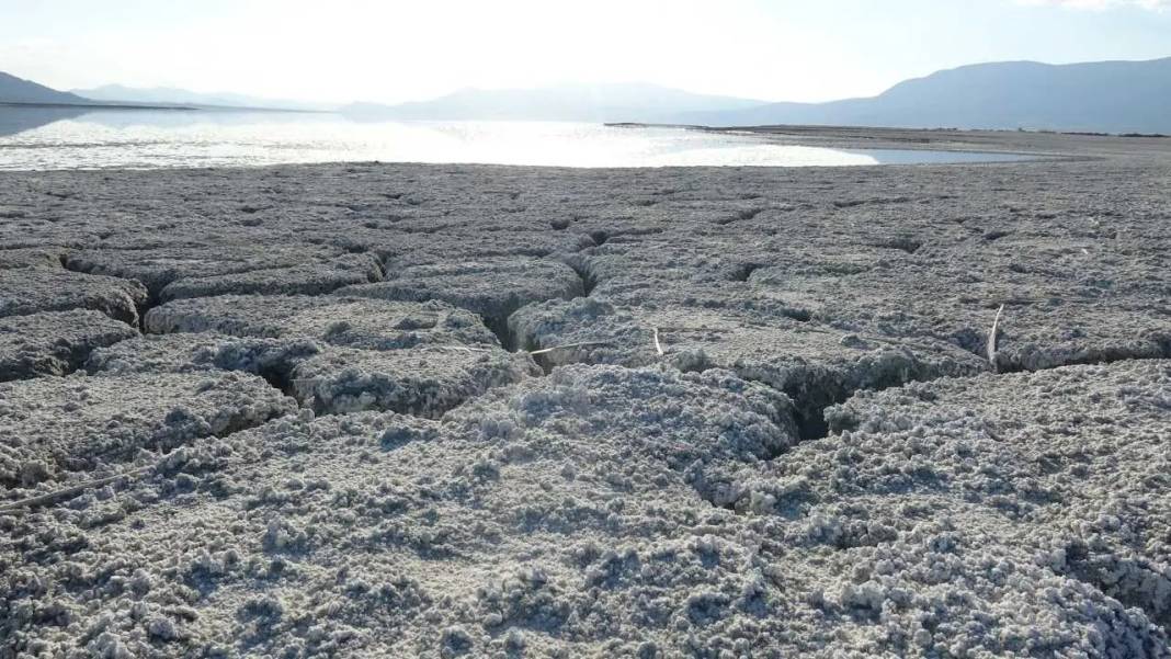 Burdur Gölü’nde İmar Alarmı: “Göl Gitti Diye Beton Gelmesin!” 3